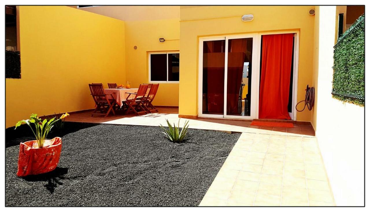 Appartamento Lur De La Playa Corralejo Esterno foto